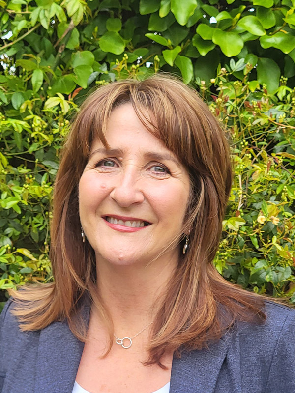 Clare Flynn